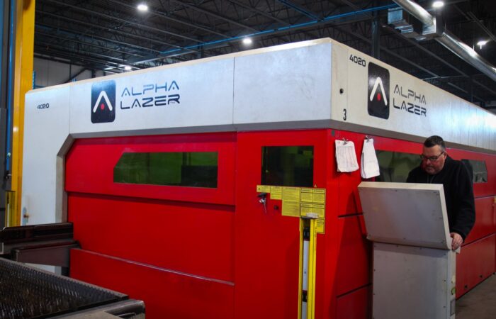Machine_Découpe_Laser2 Large